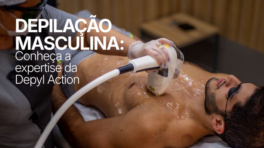 Homem recebendo depilação masculina a laser no peito em uma unidade Depyl Action